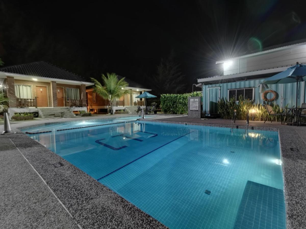 ホテル Casa Tanjung Jara ドゥングン エクステリア 写真