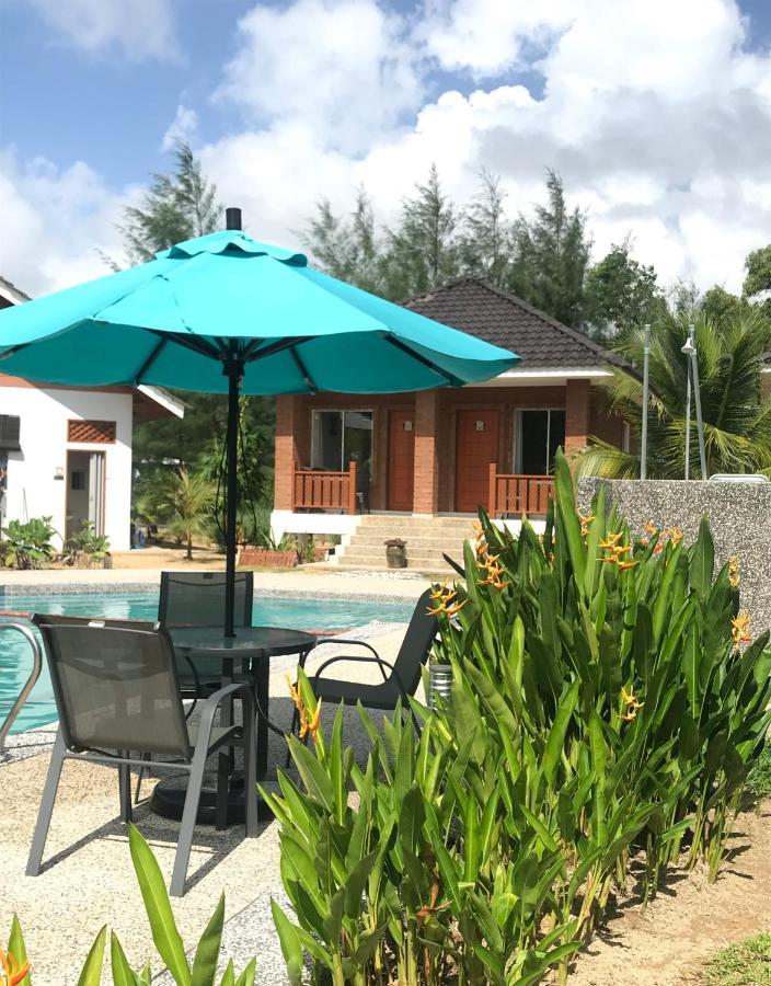 ホテル Casa Tanjung Jara ドゥングン エクステリア 写真