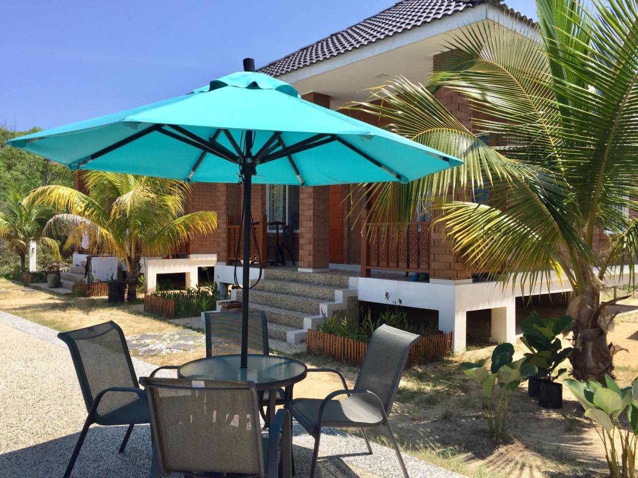 ホテル Casa Tanjung Jara ドゥングン エクステリア 写真