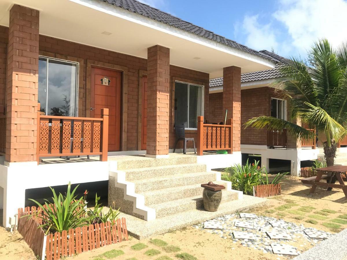 ホテル Casa Tanjung Jara ドゥングン エクステリア 写真